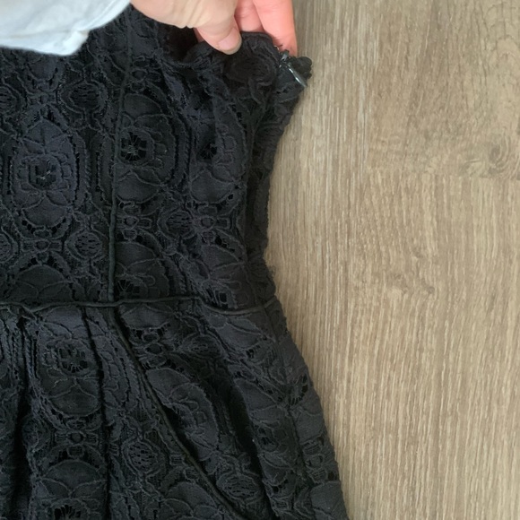 UO Kimchi Blue JACKIE HIGH-NECK LACE DRESS - Picture 8 of 9